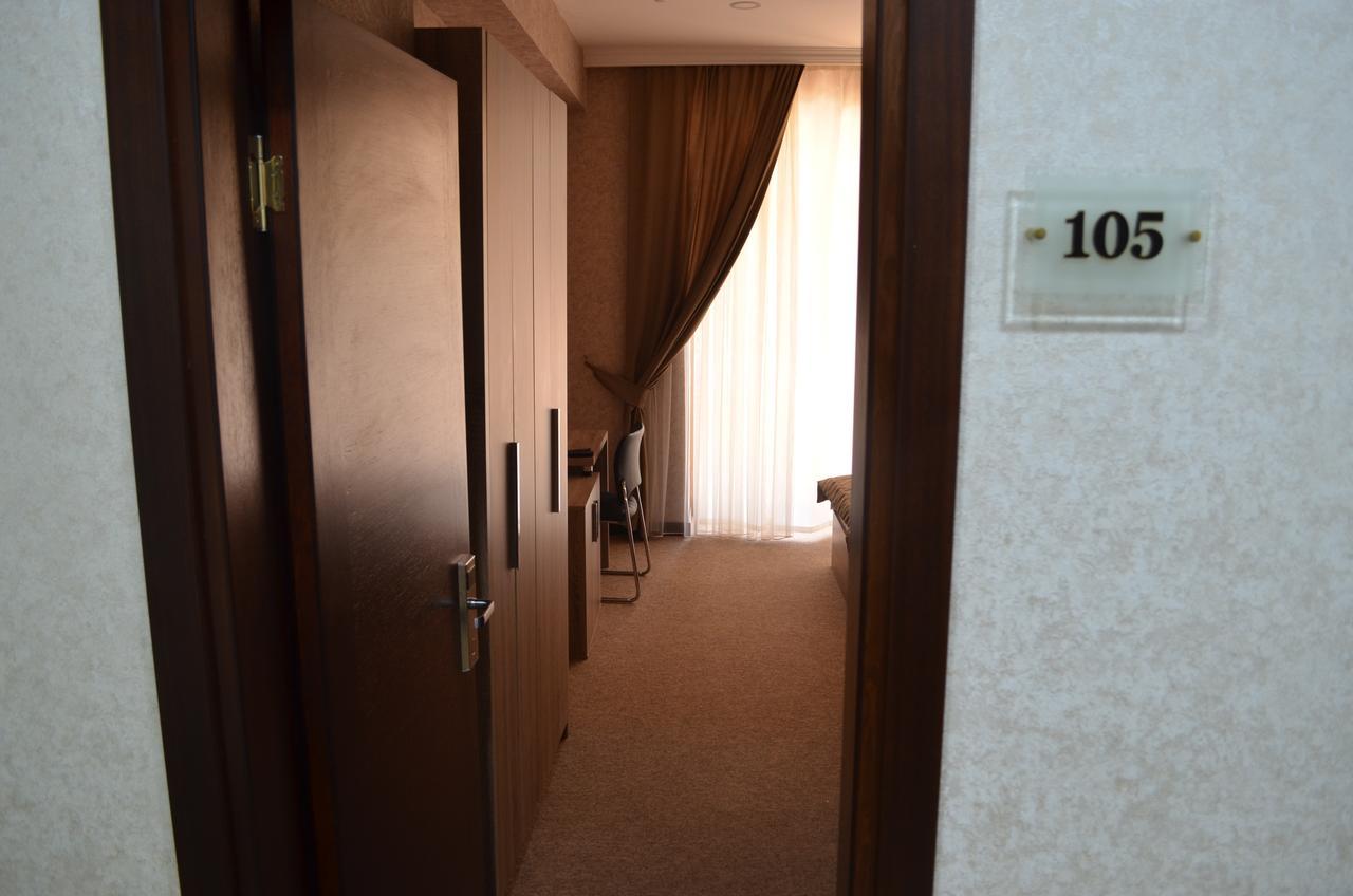 Anas Guest House บากู ภายนอก รูปภาพ